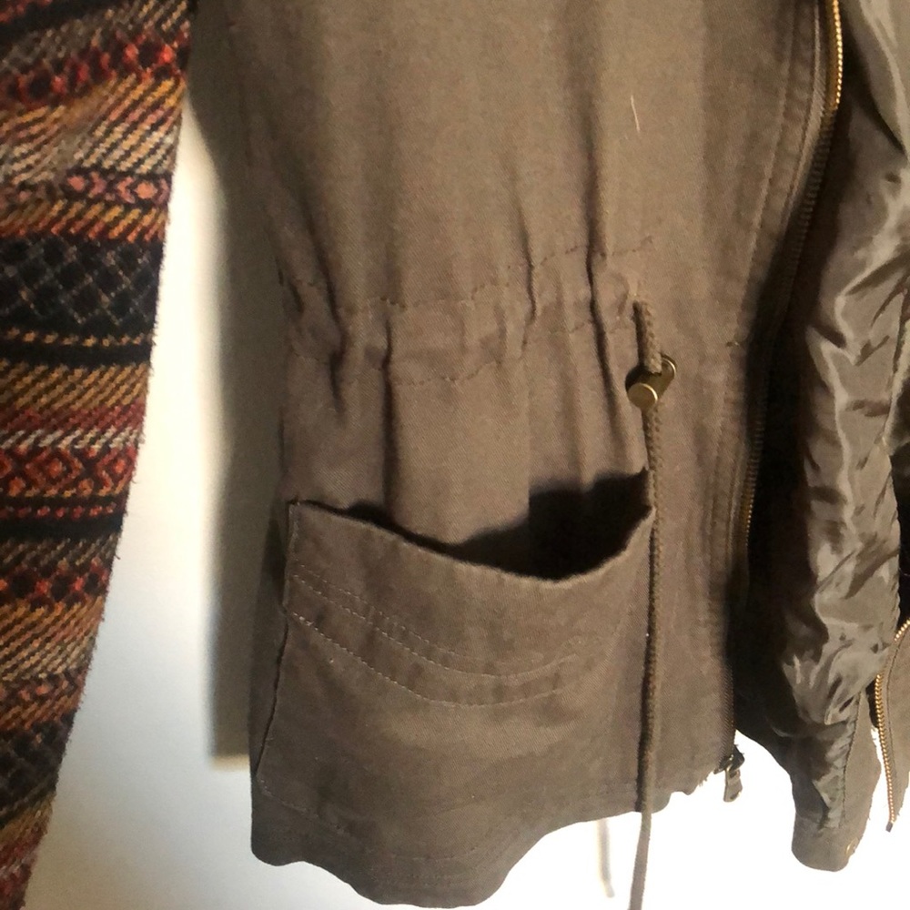 Utility jacket - Picture 2 of 4